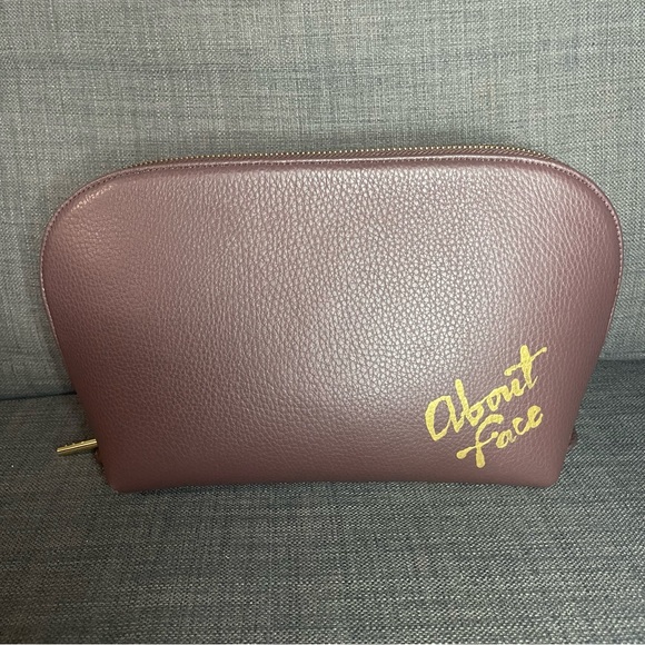 Cuyana About Face Large Makeup Bag - Picture 1 of 16